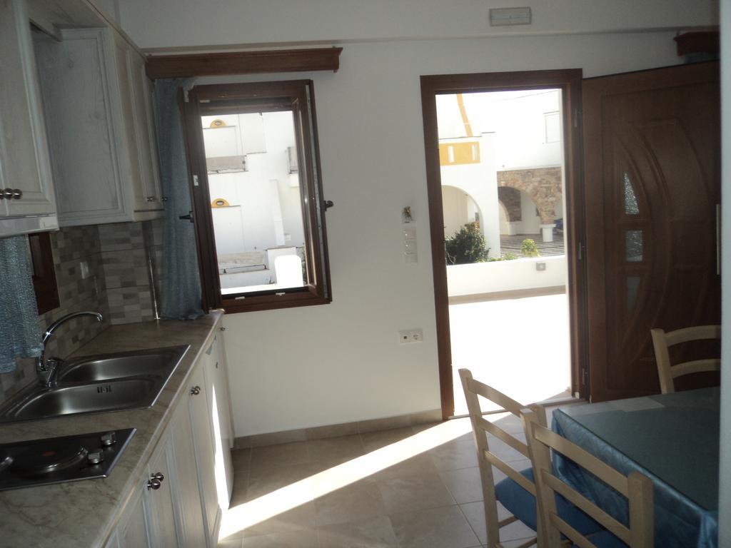Agia Anna  Margaritis Apartments 2 מראה חיצוני תמונה