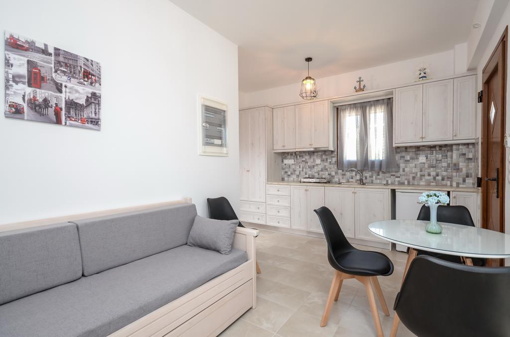 Agia Anna  Margaritis Apartments 2 מראה חיצוני תמונה