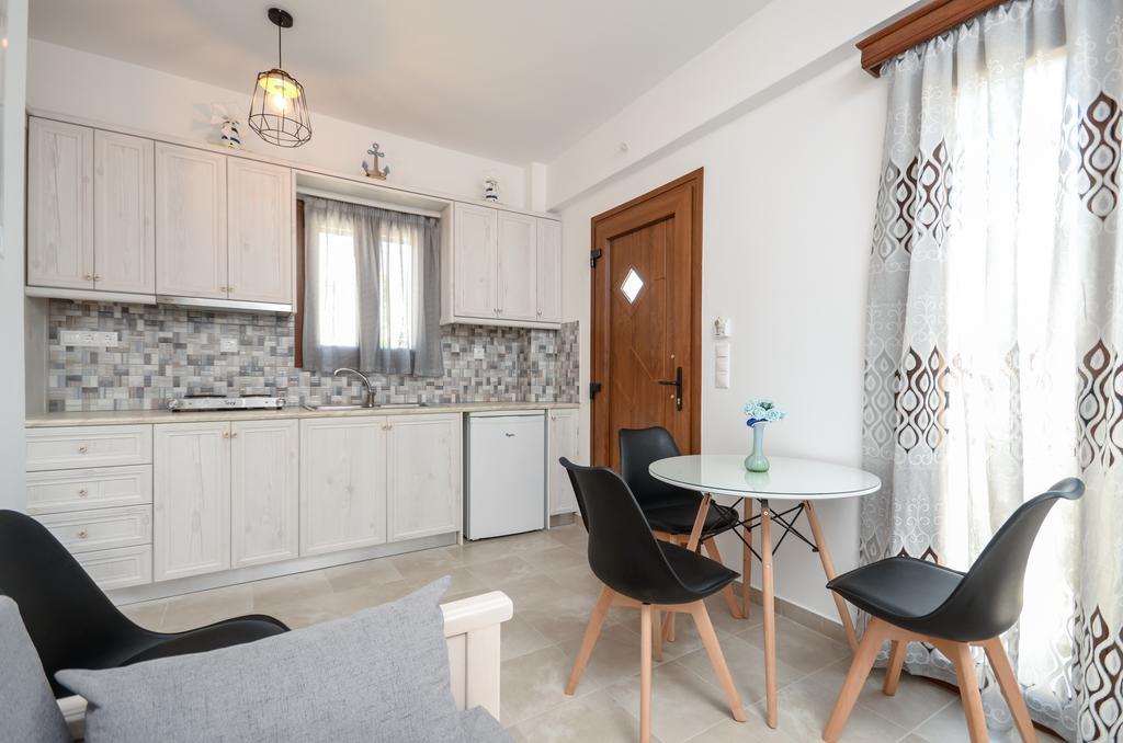 Agia Anna  Margaritis Apartments 2 מראה חיצוני תמונה