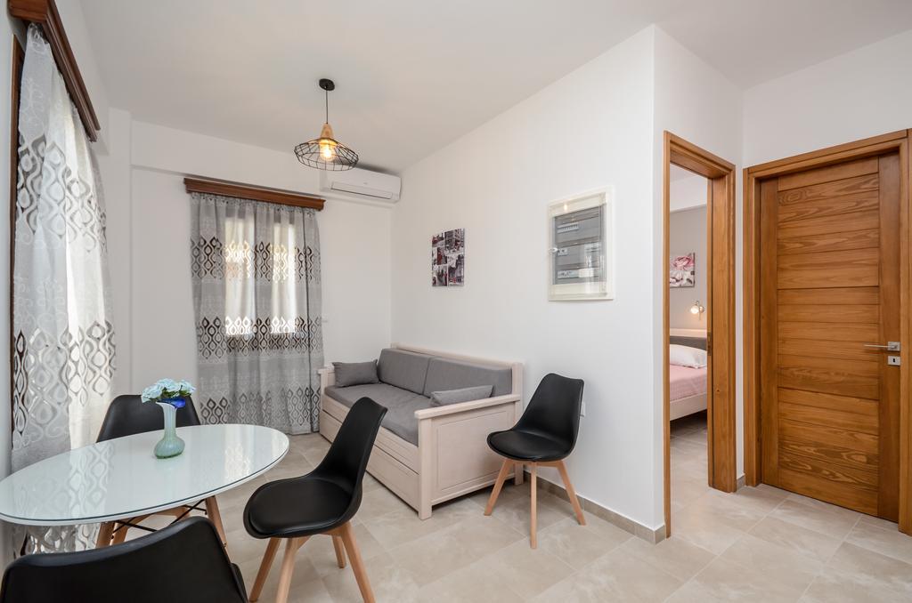 Agia Anna  Margaritis Apartments 2 מראה חיצוני תמונה